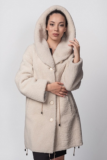 Пальто из меха овчины (керли) с капюшоном О-386